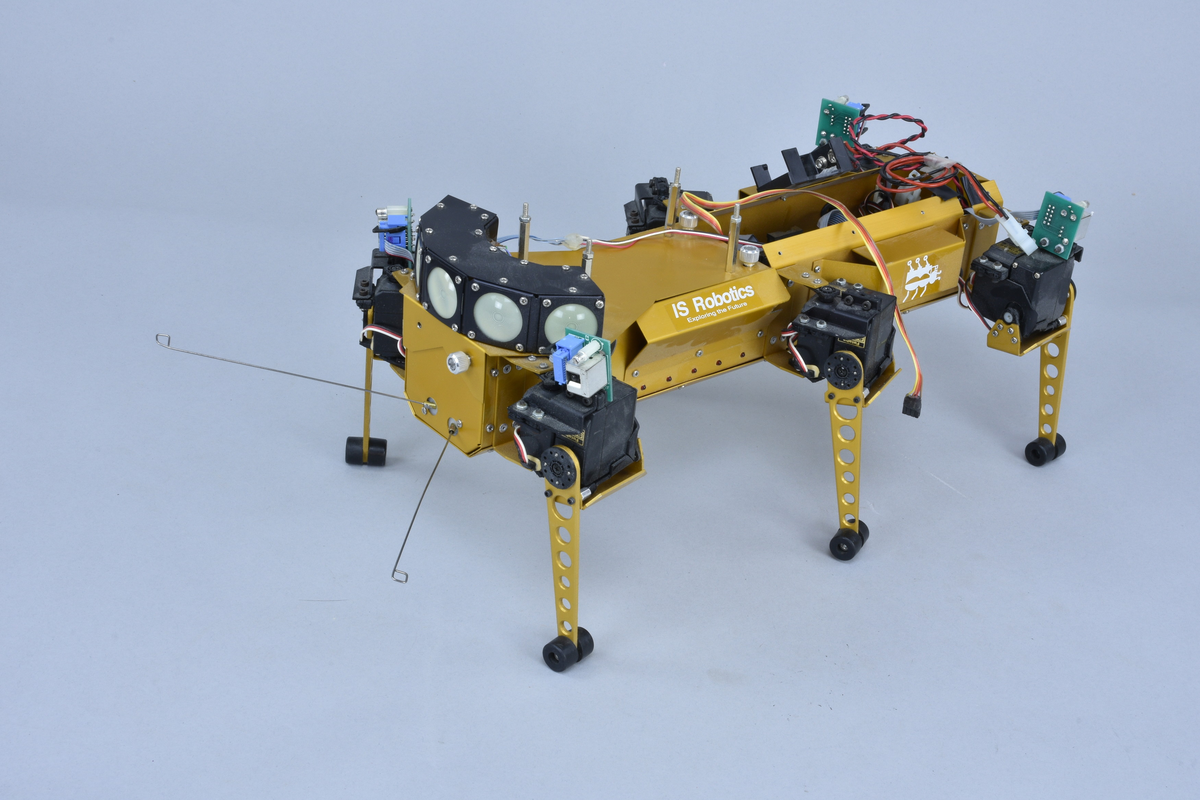 Robot by IS Robotics