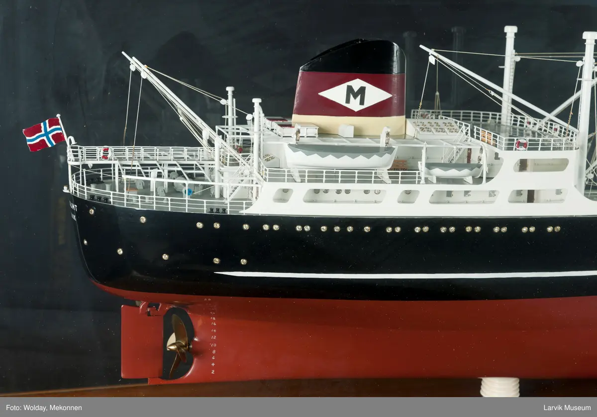 Helmodell tørrlastskip M/S POLARGLIMT
