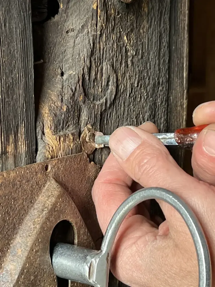 prøvetaking av smijernsbeslag