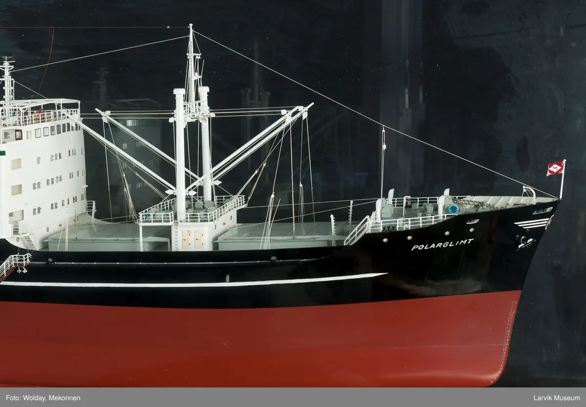 Helmodell tørrlastskip M/S POLARGLIMT
