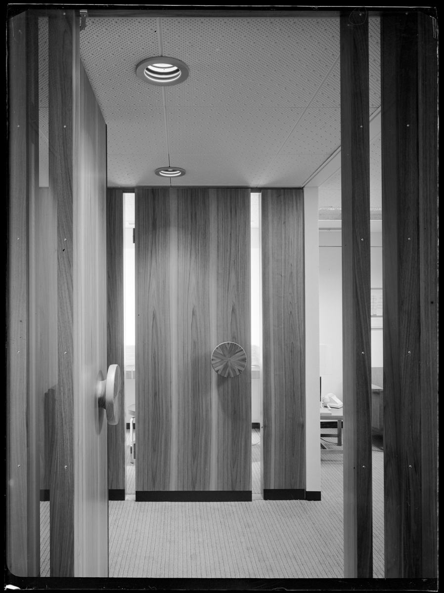 SVENSKA HANDELSBANKEN