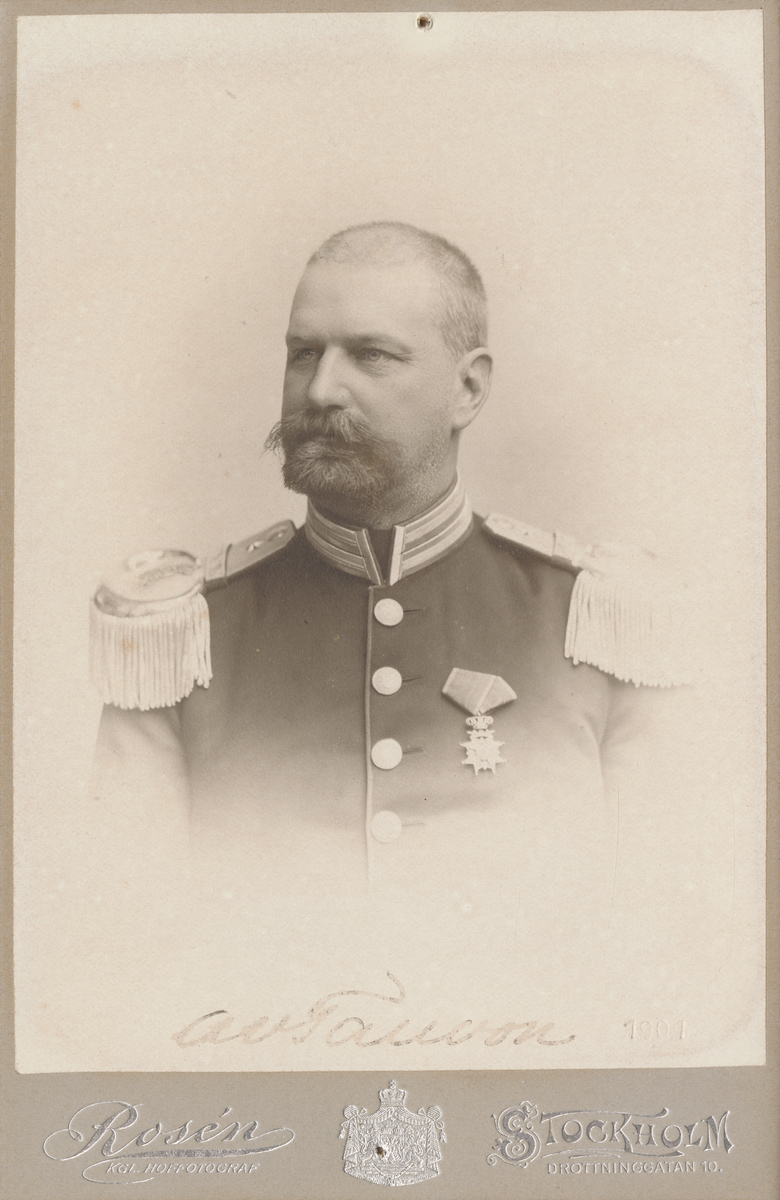 Porträtt av Axel Tauvon, major vid Göta livgarde.