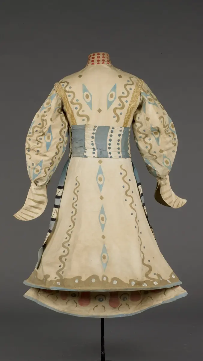 Bälte använd i uppsättningen ”L’Oiseau de Feu”.