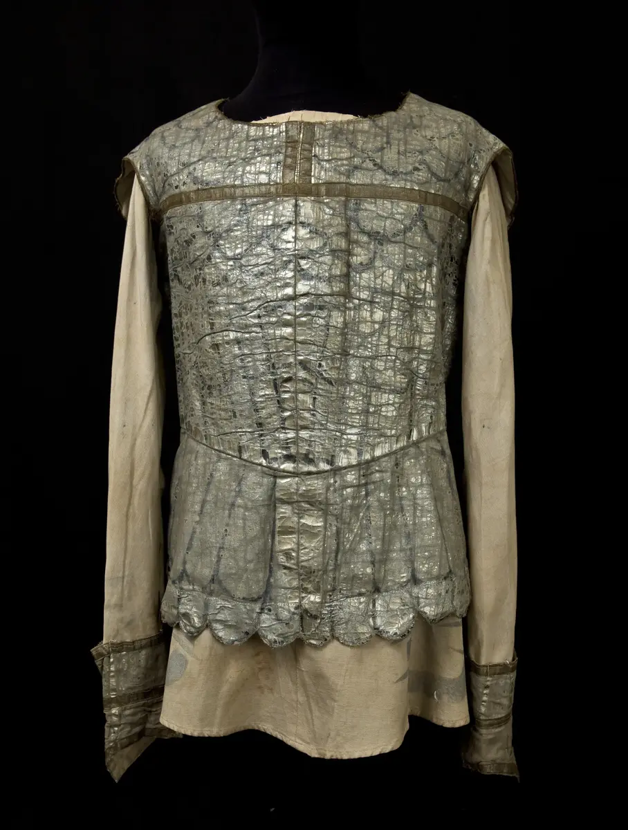 Danskostym använd i uppsättningen ”L’Oiseau de Feu”.