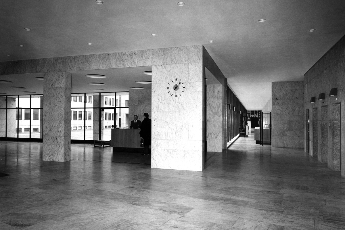 Västerås stadshus under byggnation