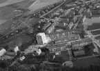 Kvarteret Kannan i Linköping en sensommardag 1957. 
På bilden ser man Linköpings första skyskrapa 