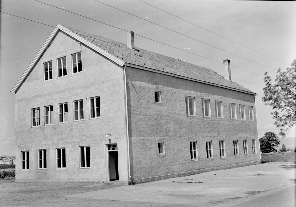 Elevutstilling på Sør-Trøndelag fylkesarbeidsskole