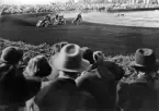 Landskamp på motorbanan 3/6 1951, Sverige - England. Publikrekord, 14.775 åskådare.
