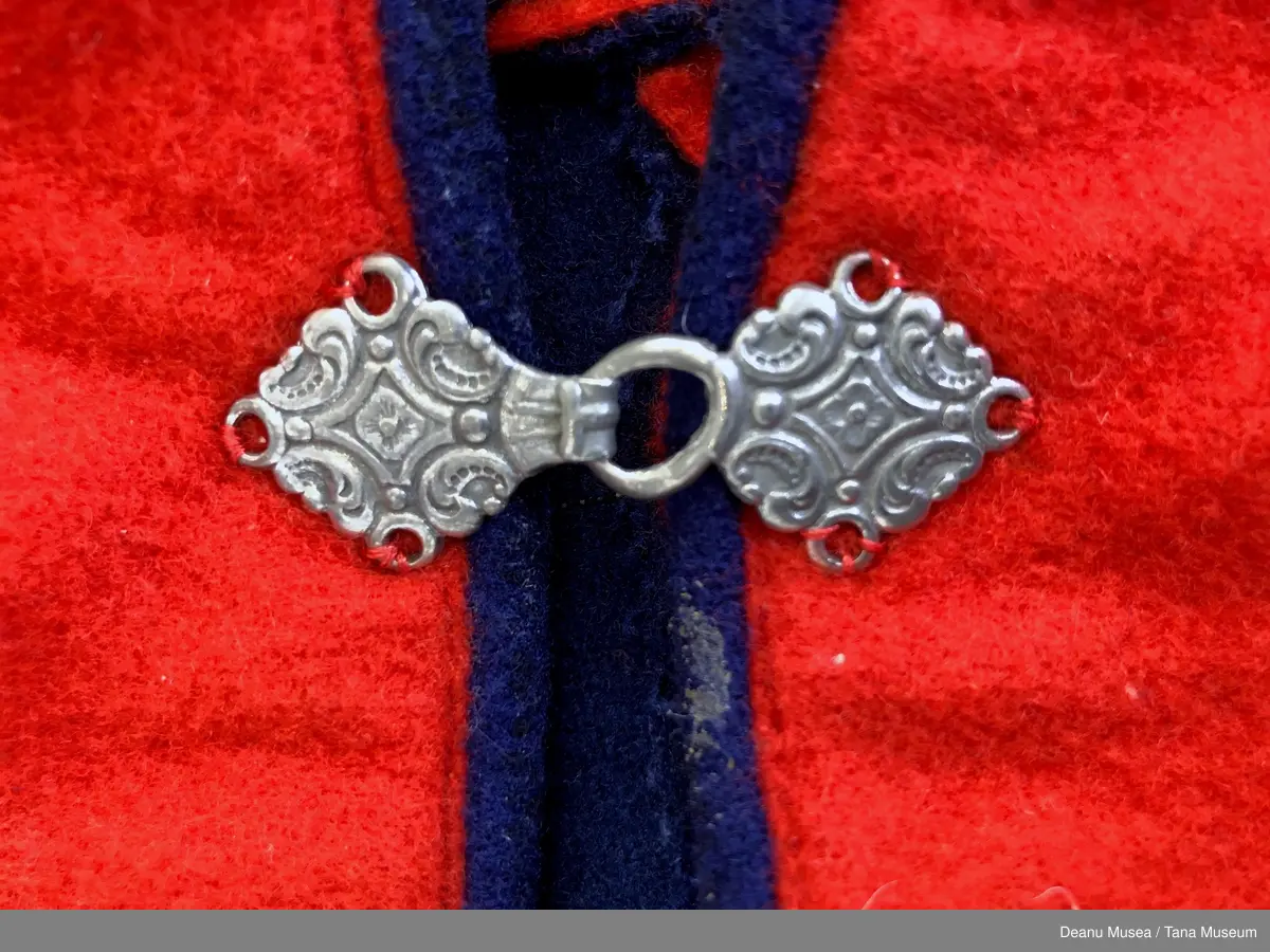 Koftehekte i metall.