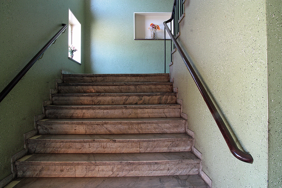Trappa, Fanna industriområde, Enköping, Uppland 2012