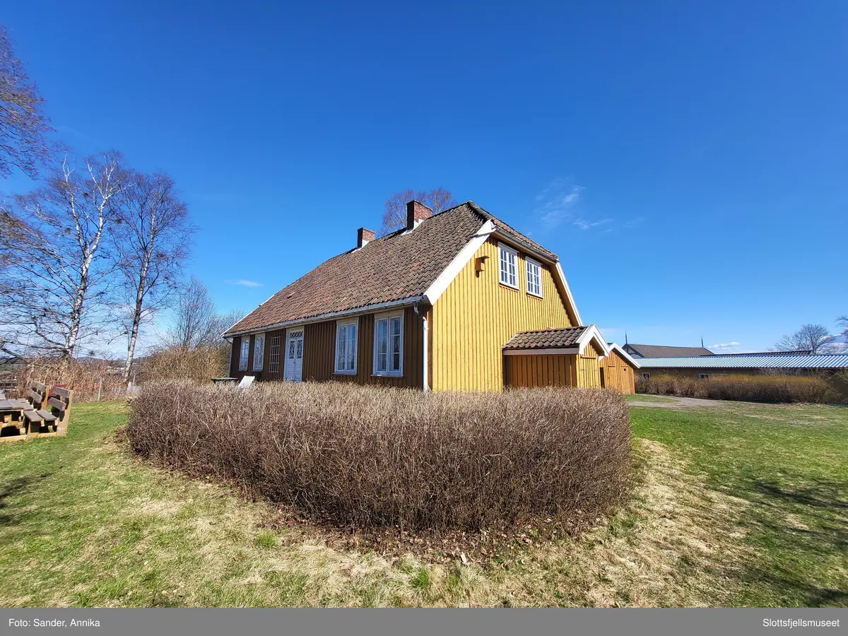 Hus