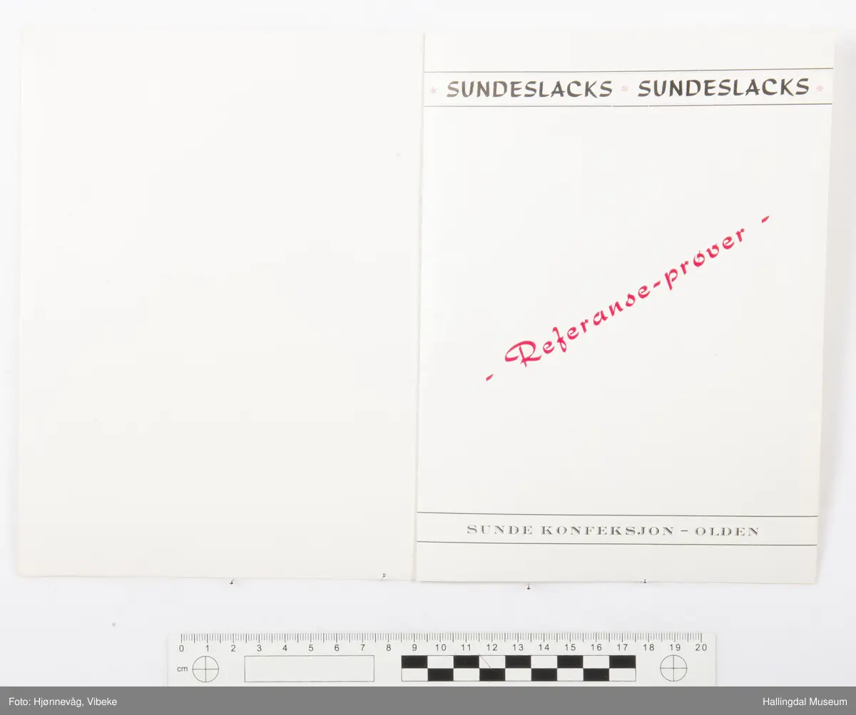 Referanseprøver, stoffprøver. Sundeslacks. Sunde konfeksjon-OLDEN