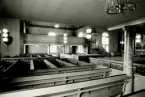 Interiör från Hälleberga kyrka innan branden 1976.