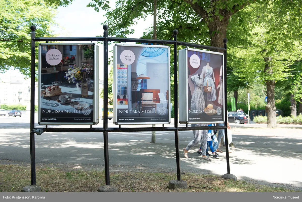 Nordiska museet, exteriörbilder tidig sommar med utblickar i närområdet på Djurgården och även drönarbilder som visar stora delar av Stockholm.