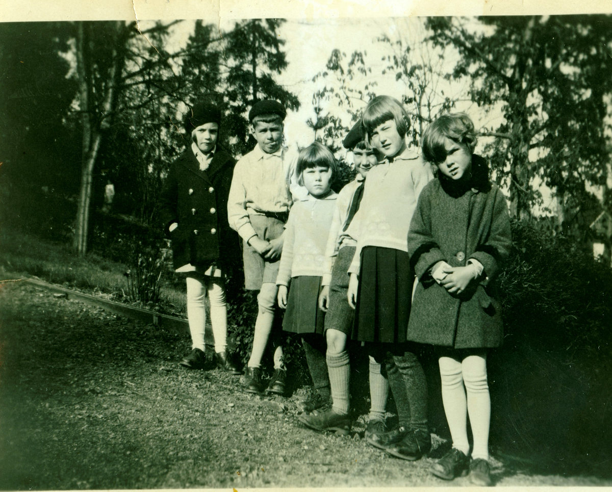 Frå v.Venke,Jan,Mimmi,Knut-Oskar,Kinde og Unni.