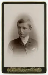 Aall familiens visittkortalbum (brun)