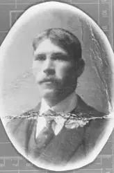 Portrett av Elias Larsen. Han var bror til Rasmus Berg Larse