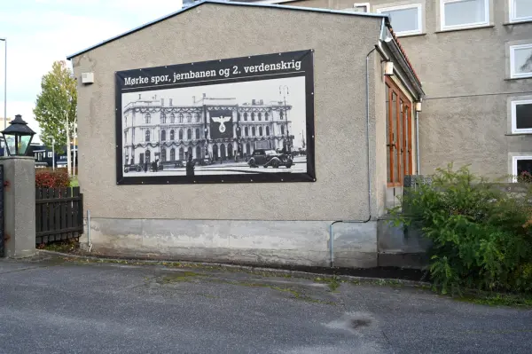 Mørke Spor
