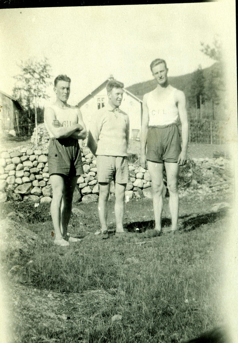 Frå v . Arne Turhus, Andres Stensgård og  Mekkel Øynebråten