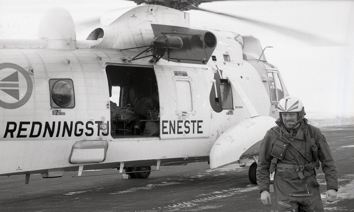 Sea-king redningshelikopter fra Banak som besøkte Svalbard. Helikopteret mellomlandet på Bjørnøya, og ble ledet av kaptein Skaar. 