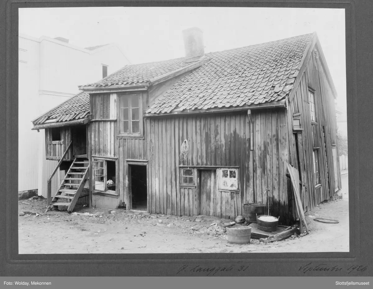 Ø. Langgt. 31. Fra Conradis gate. gaardssiden.