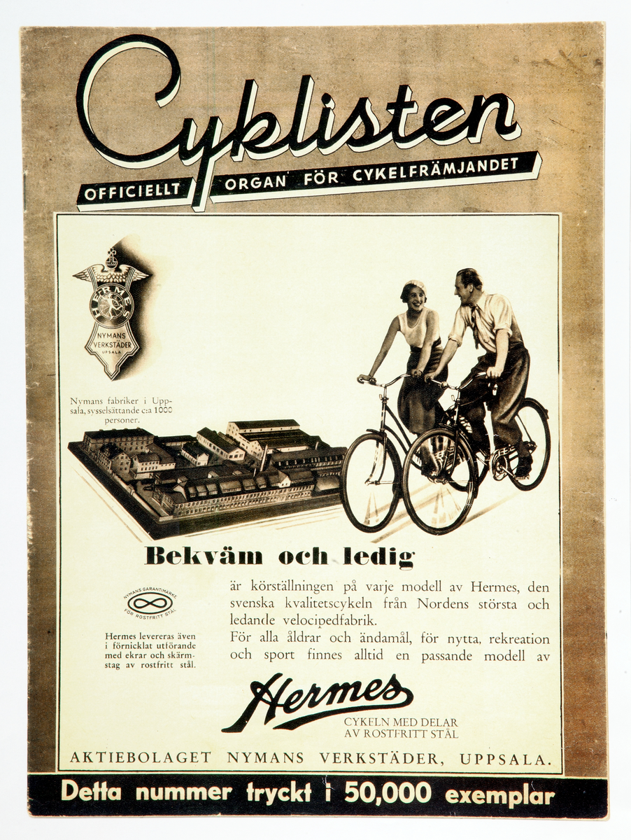 Man och kvinna på cyklar, reklam för cykelmärket Hermes och för Aktiebolaget Nymans verkstäders fabrik i Uppsala, 1940-1950-tal.