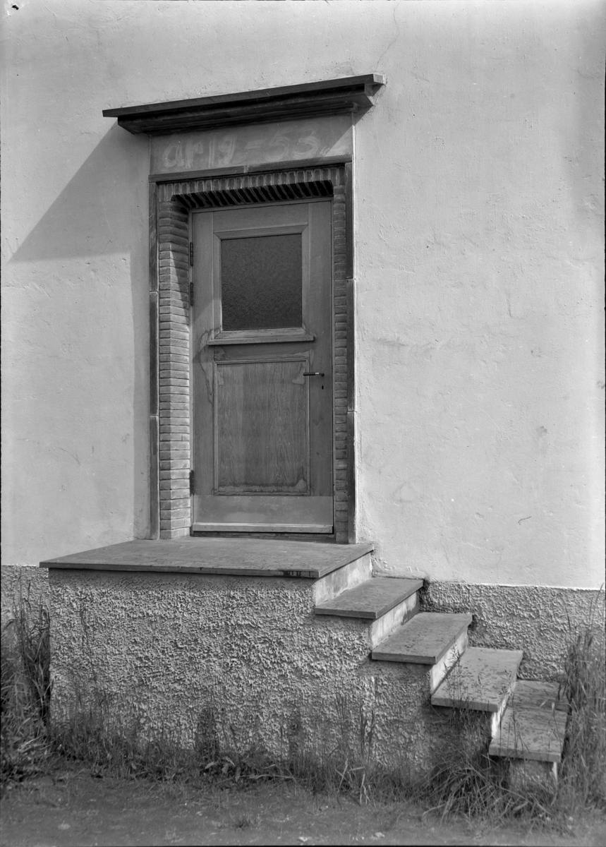 Inngangsparti, trapp og gulv på Melhus, Lundamo og Heimdal skole