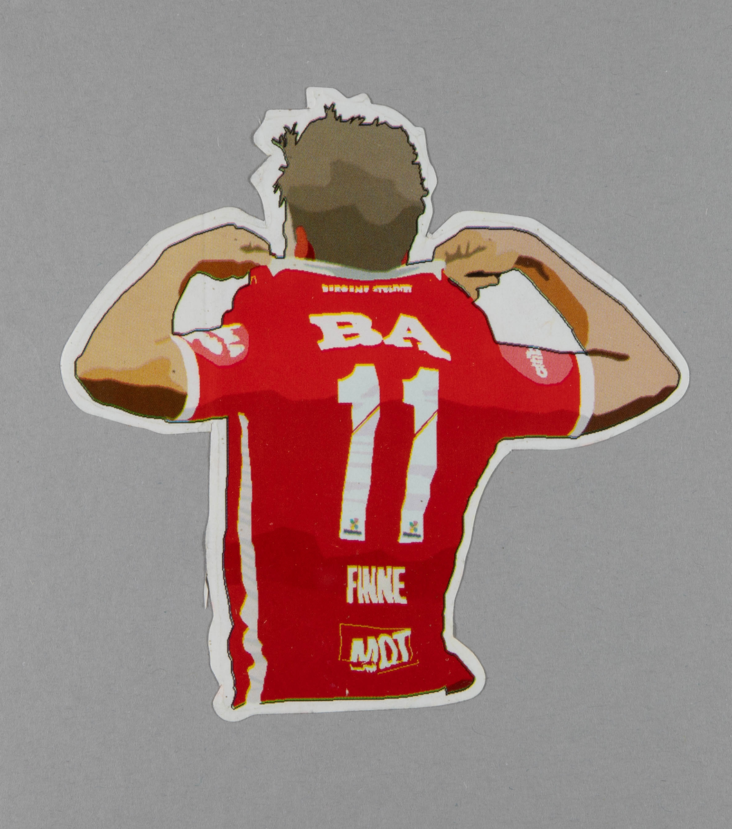 Rygg på fotballspiller med SK Branndrakt.