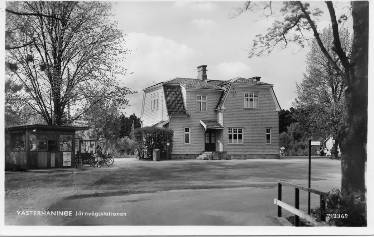 Vykort daterat 1951.
Pressbyråns kiosk
