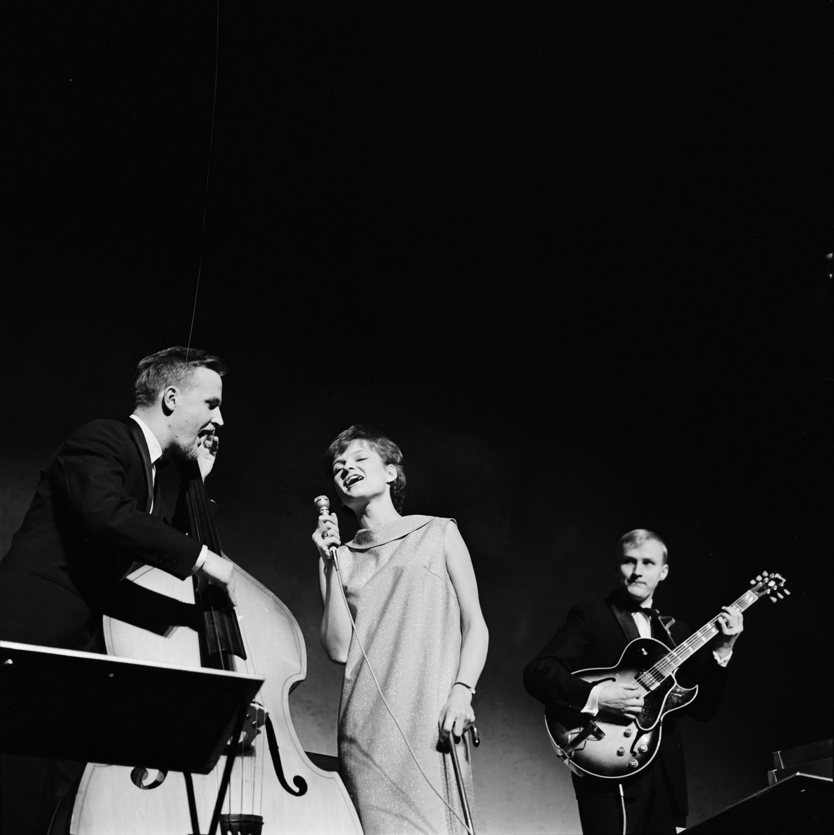 Anna-Lena Löfgren på Folkets hus, Uppsala 1964