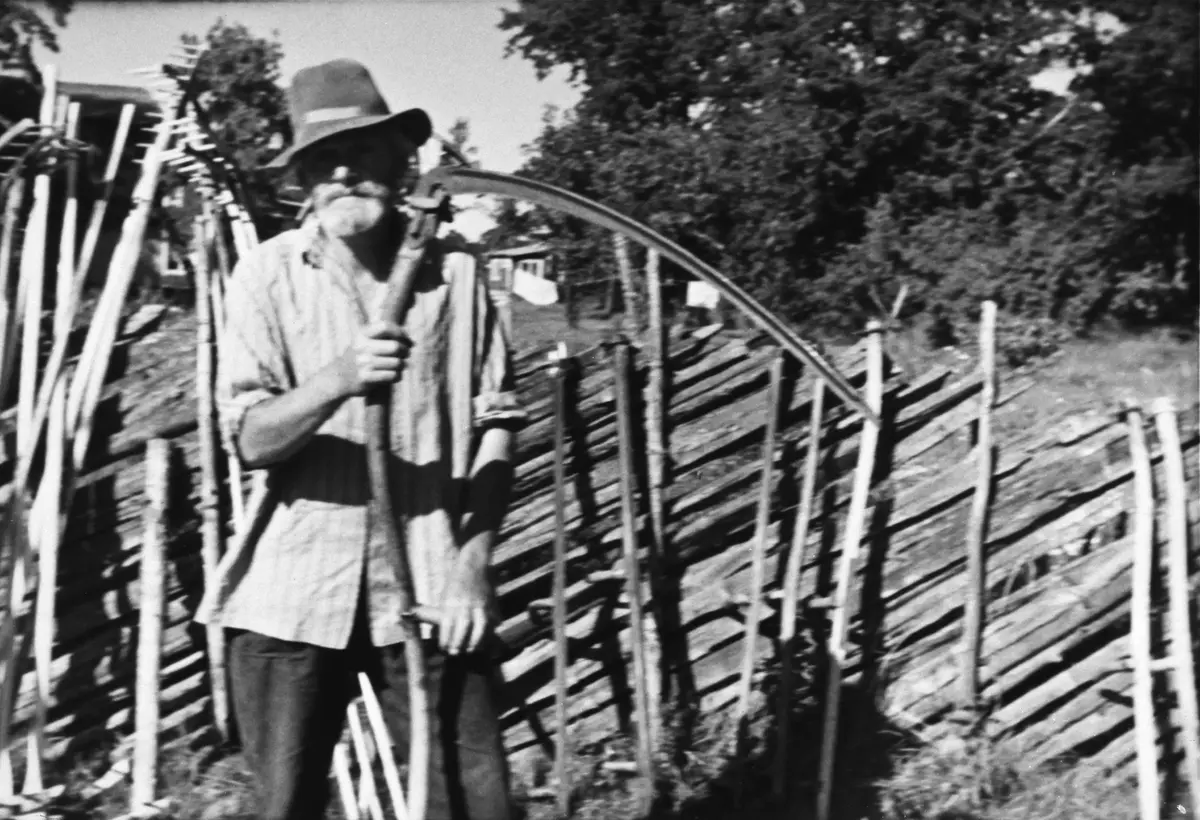 Max Mohr. Han bodde i Åvassa.