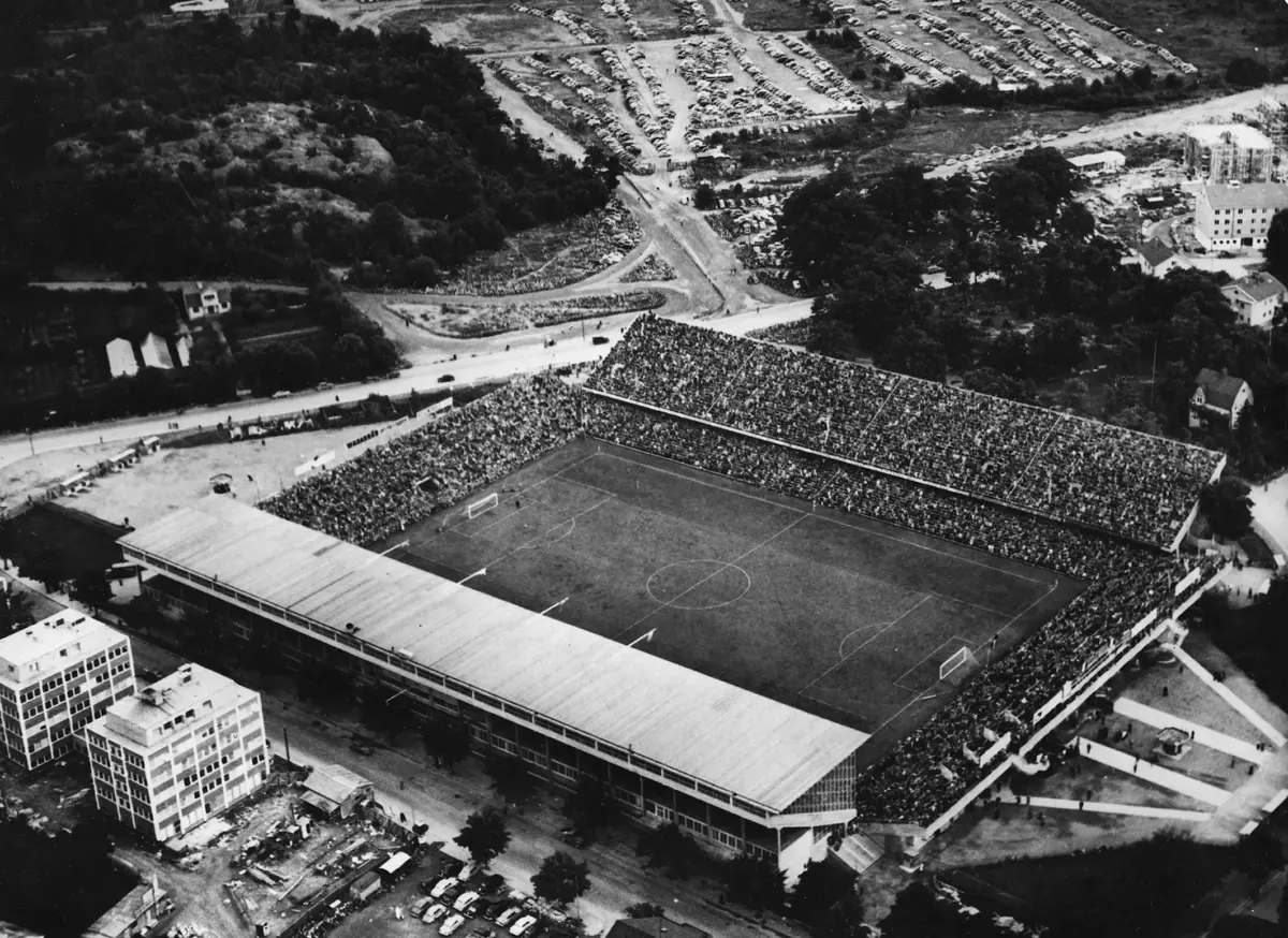 Råsunda, Solna. Råsunda fotbollsstadion. Flygfoto taget efter 1954.
