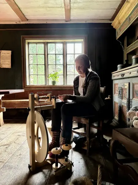 Husflid i Bellestugu / Lesja bygdemuseum