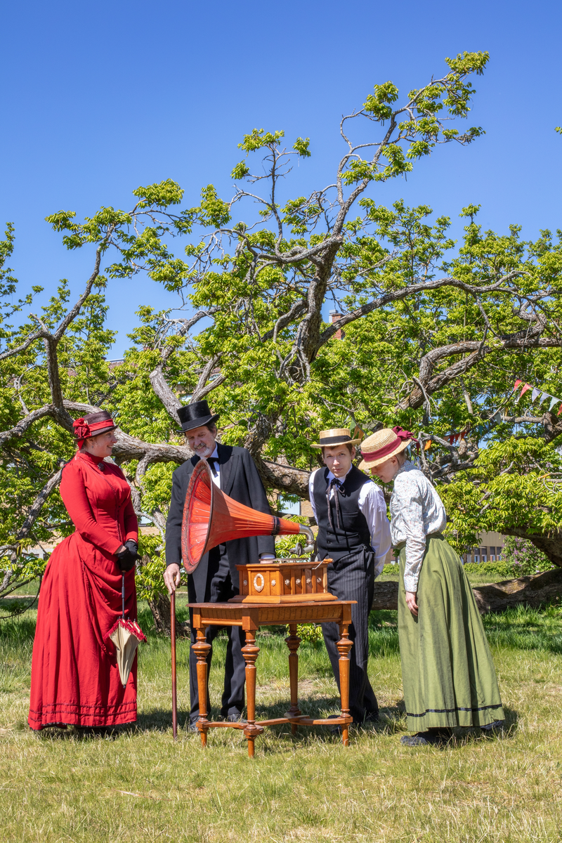 Vänersborgs museum. Fotografering inför kommande Sekelskiftesdag