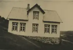 Våningshuset på gården Mjelde, gnr. 90, bnr. 3, på Engeløya 