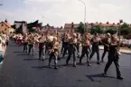 Centerpartiets riksstämma, Växjö 1972. En musikkår går paraden i höjd med Oxtorget.