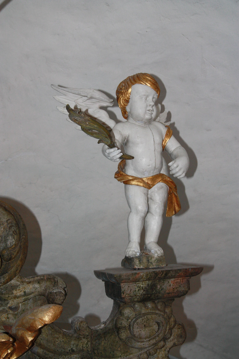 Invändig restaurering av Veckholms kyrka, Uppland 2010