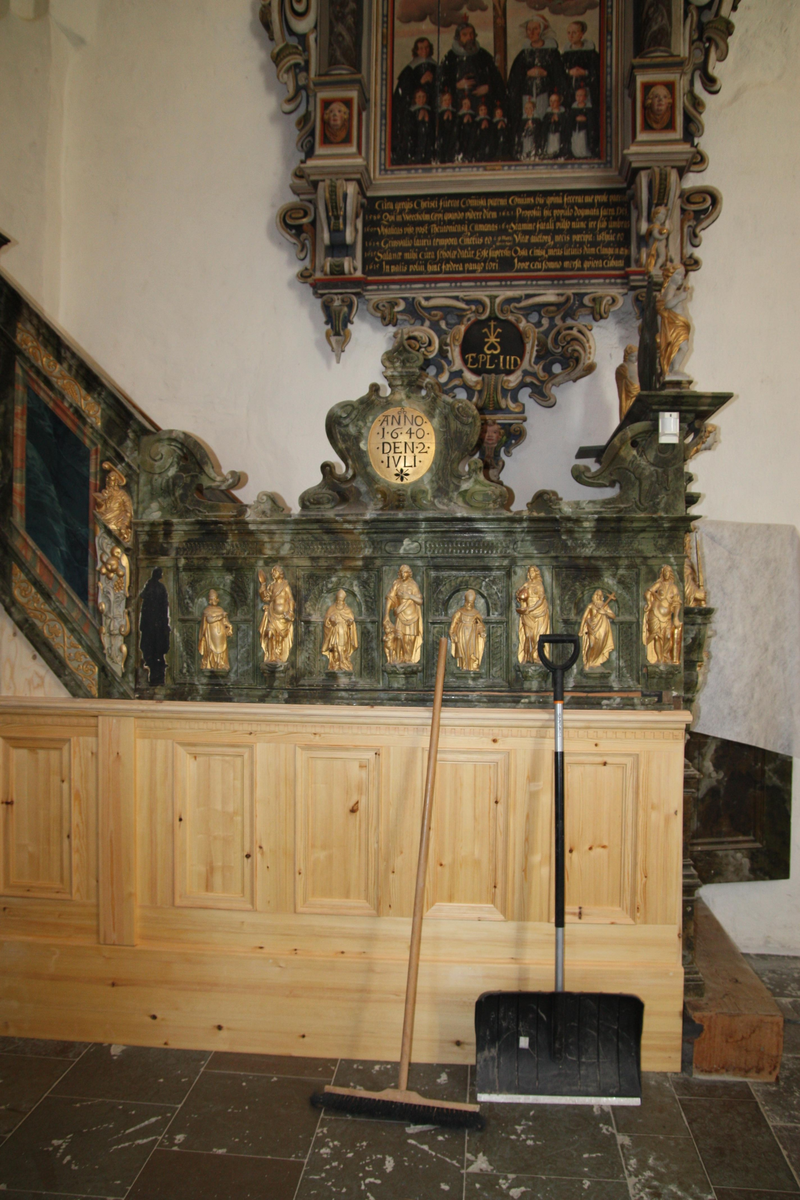 Invändig restaurering av Veckholms kyrka, Uppland 2010