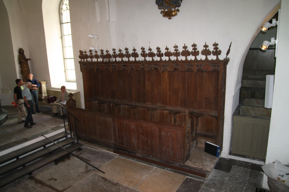 Invändig restaurering av Veckholms kyrka, Uppland 2010