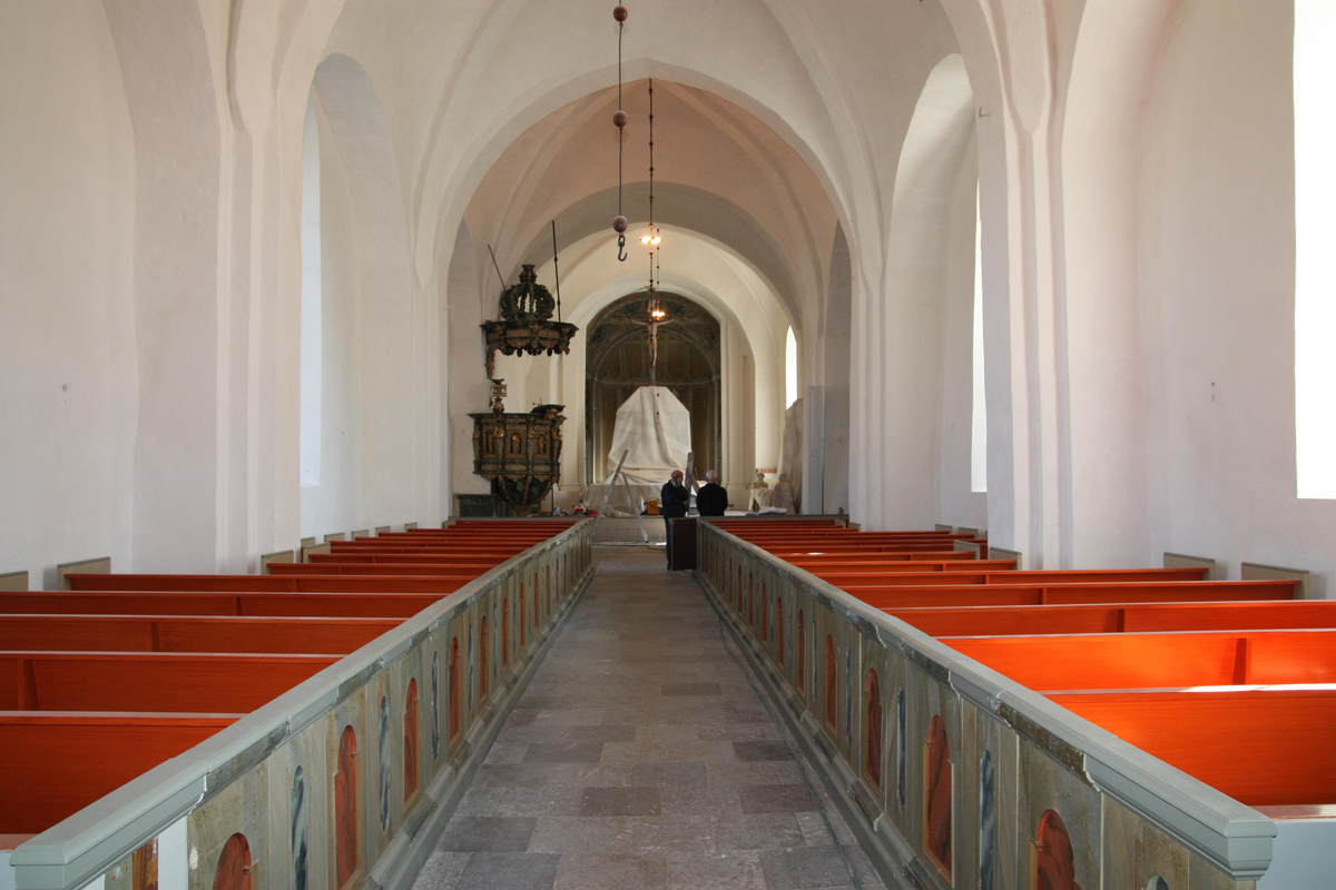 Invändig restaurering av Veckholms kyrka, Uppland 2010