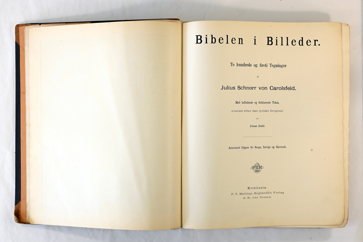 Prot: Bibelen i billeder. Ett hundrede og fireti billeder af Julius Schnorr von Carolsfeld. Med indledende og forklarende Tekst, Oppr. tysk utgave - oversatt til norsk ved Jonas Dahl. Autoris. udg. Kr.a. (1882-86). 50 s. + 240 tavlur. St. 4 to. (Sliti velskbd.)