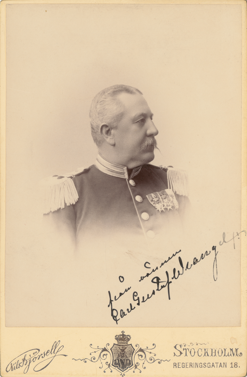 Porträtt av Carl Gustaf Wrangel, major vid Svea livgarde.