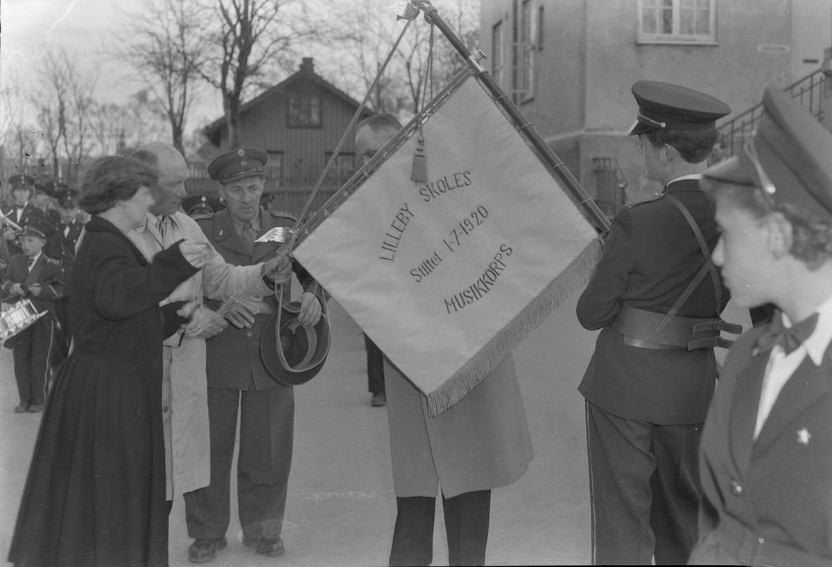 Lilleby skolekorps får ny fane