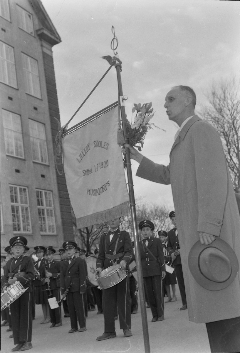 Lilleby skolekorps får ny fane