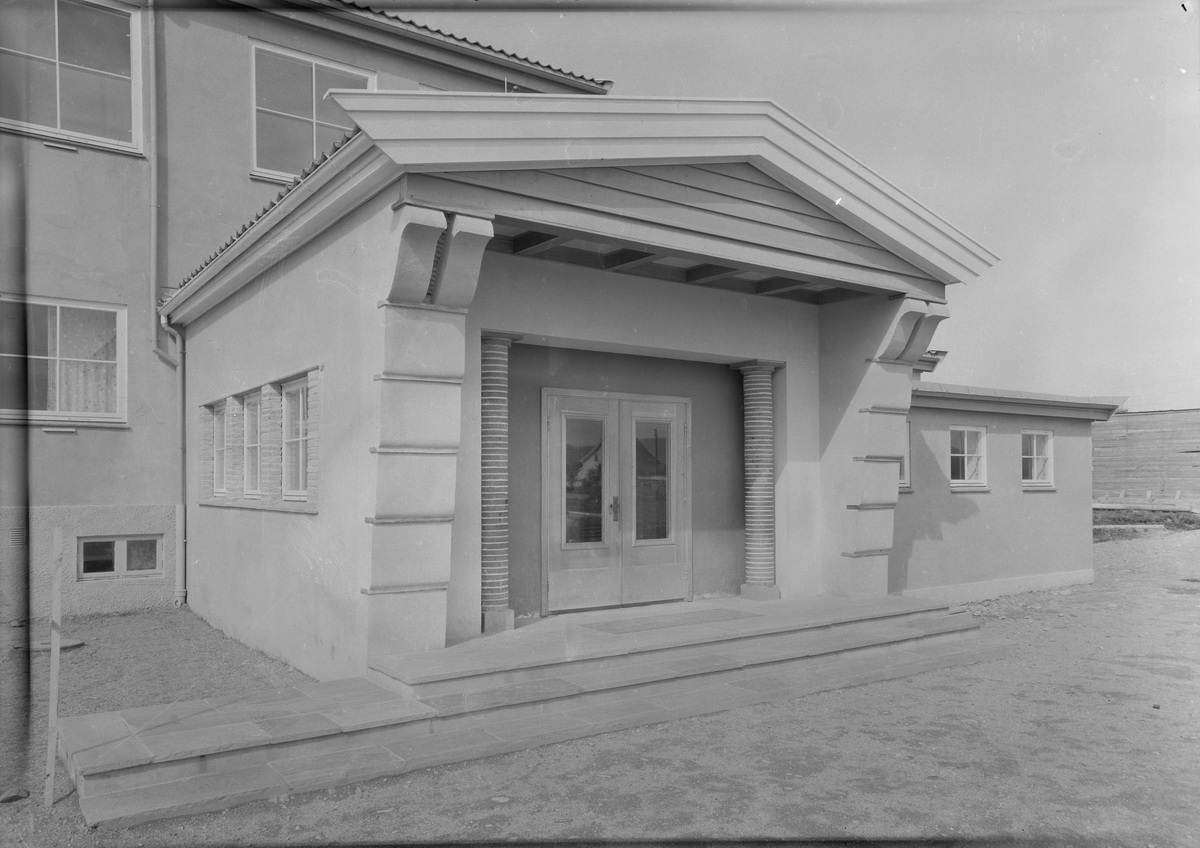 Søyler, steinheller og mosaikk