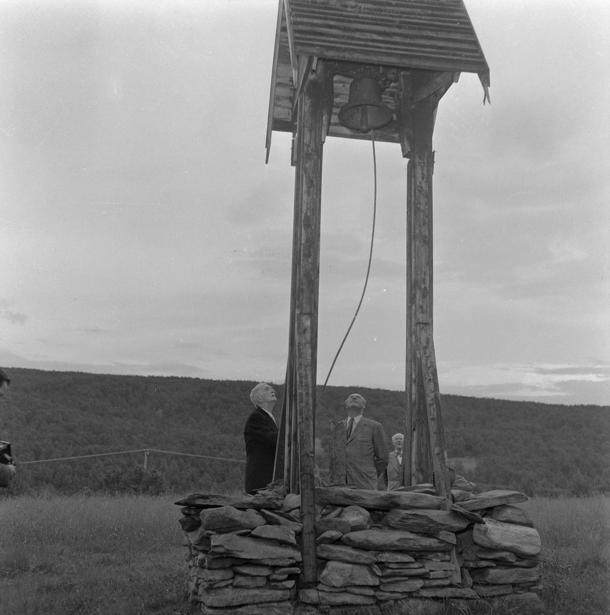 H.K.H. Kronprins Olav på besøk hos Johan Falkberget