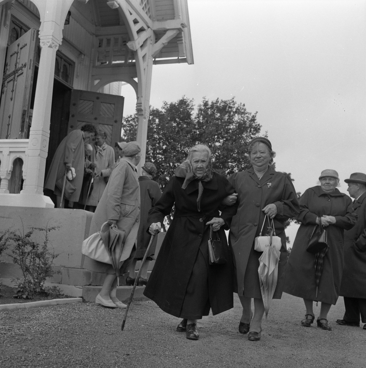 Eldre fra Byåsen, Selsbakk og Stavne i Strinda kirke