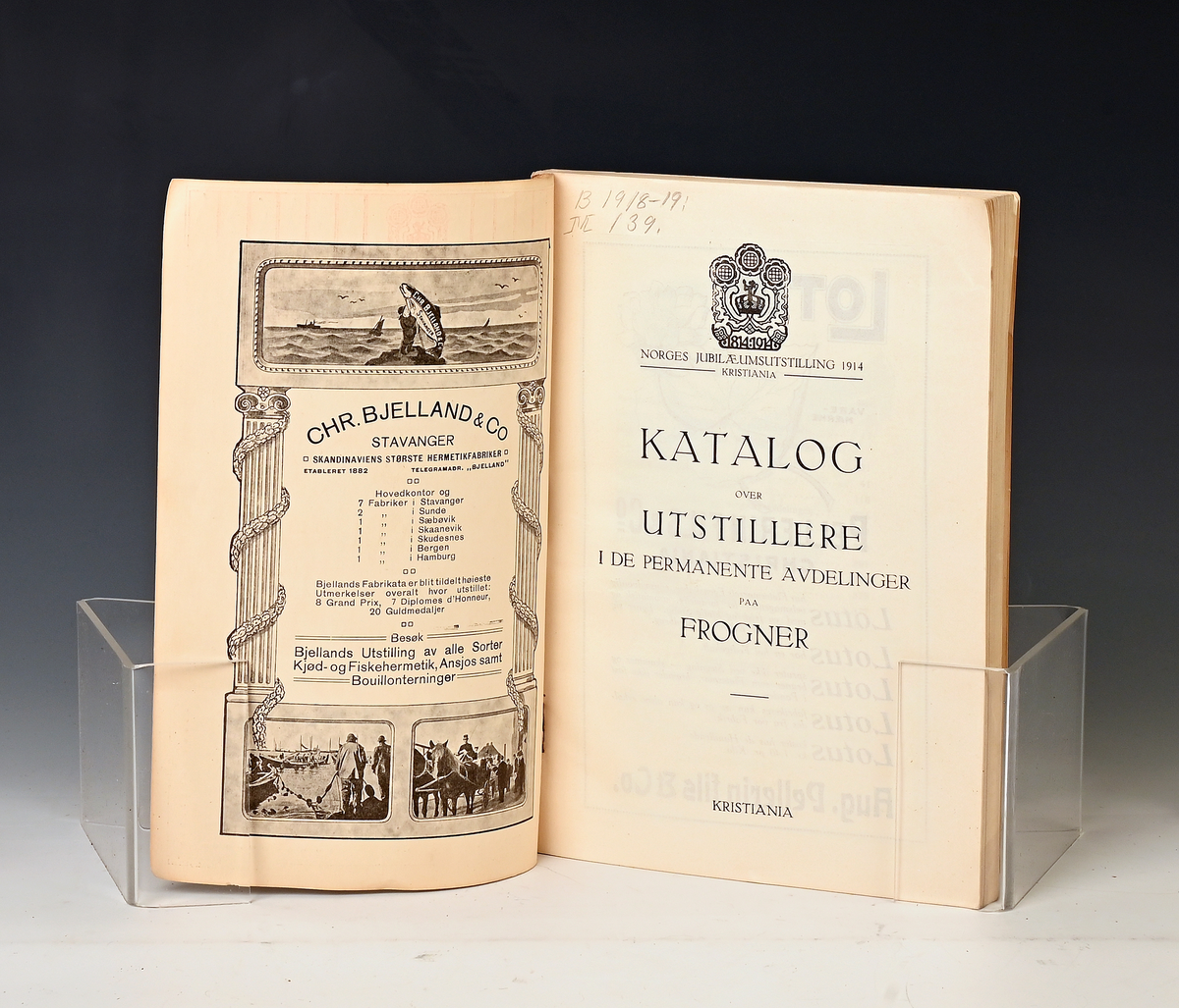 Prot: Katalog over utdstillere i de permanente avdelinger paa Frogner.
