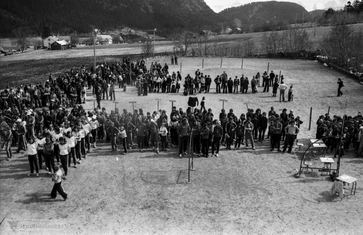 "Vågen rundt 1977".