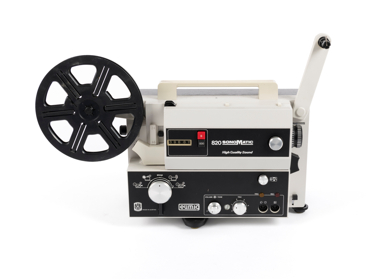Eumig 820 Sono Matic. Toneprojektor til Super-8 og Single-8